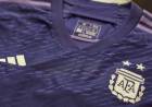 Argentina presentó una camiseta suplente con perspectiva de género para el Mundial.