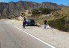 Se le salió una rueda de la camioneta, volcó y perdió la vida en el acto