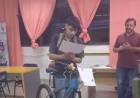 Chepes: docentes le regalaron una bicicleta a un estudiante que hacía 16 kilómetros diarios para estudiar