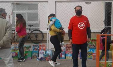 Chepes: Defensa Civil realiza campaña de concientización contra el Covid-19 en escuelas.