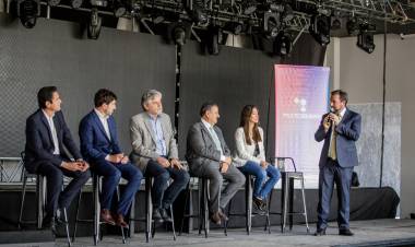 Ministro de la Nación, Daniel Filmus: “No salgo de mi asombro de lo que la provincia logró avanzar en materia de conocimiento, ciencia y tecnología”.