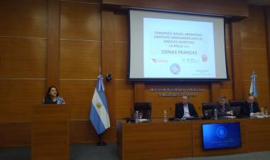 El Dpto. Rosario V. Peñaloza participo en el congreso anual argentino del instituto iberoamericano de derecho marítimo.
