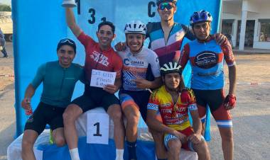 Ciclismo: En Chañar, David Argañaraz se quedo con la Copa Aniversario.