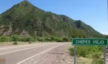 Personal de defensa civil informo que el incendio esta en etapa de contencion.