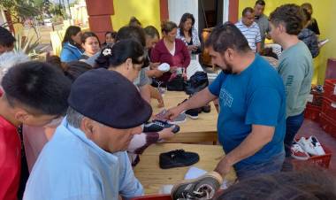 Chepes: éxito en la feria del mercado artesanal YELPE.