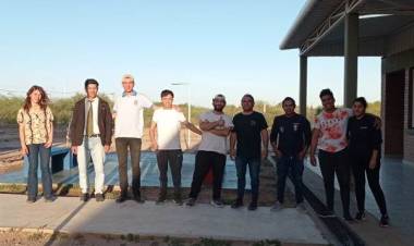 Chepes: Alumnos de la EPET Nº 1 realizaron proyecto y construcción de una Plaza Seca.