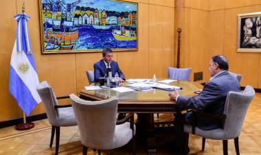 El Ministro visitaría la provincia: Quintela se reunió con Massa y garantizó el envío de fondos para la provincia.