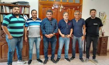 En Olta: Reunion de intendentes de los llanos sur.