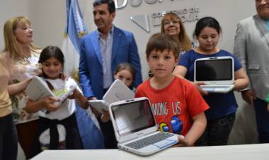 Importantes acuerdos paritarios: El gobierno inicia el ciclo lectivo con un fuerte trabajo colectivo, garantizando derechos y concretando acciones históricas.