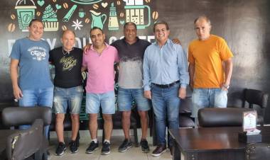 Chepes: El Diputado Godoy acompañando el proyecto futbolístico de nuestra región.