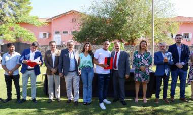 242 trabajadores PEM pasaron a planta de la provincia.