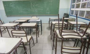 Los alumnos continuarán sin clases: AMP extiende el paro por 120 horas.