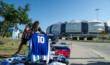 Operativo para recibir a la Selección Argentina en Santiago del Estero.