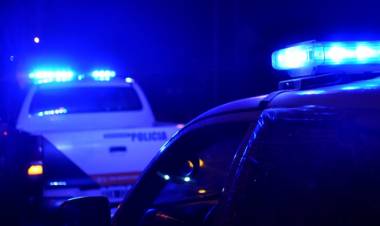 Demoraron a dos jóvenes por portación de sustancias ilegales.