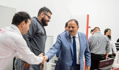 Quintela: «Esperamos que ahora los docentes vuelvan a dar clases y los médicos a atender».