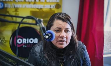Diputada Laura Carrizo en estudios de Orión FM 88.7 MHz.