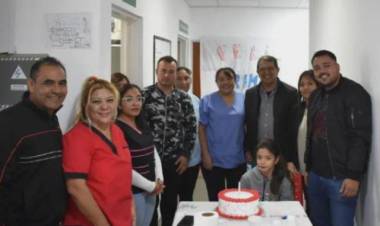 Con Antonio “Flecha “Godoy celebran el primer aniversario del Servicio de Hemodiálisis.