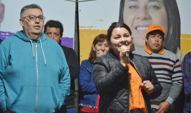 Chepes: Cierre de campaña con vecinos del barrio El Talita, El Triángulo y La Tablada.