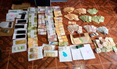 Golpe al narcotráfico en los Barrios Virgen de los Cerros IIº y Aguadita de Vargas, hay dos detenidos.