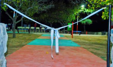 Chelcos: Descubrimiento de placa y remodelación de la plaza “María Elba Perez”.