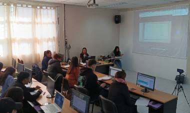 Oficina de Empleo: Inicio de la capacitación formación e introducción a la programación.