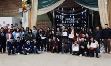 En la escuela Normal “Juan Facundo Quiroga” se realizó la Feria de Ciencias y Tecnología departamental.