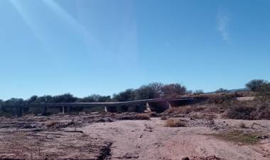 Ricardo Quintela: “El lunes comienza la obra de reconstrucción del puente en el Rio El Telarillo”