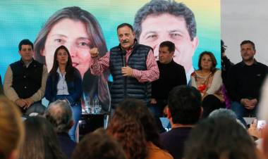 Quintela al frente de la campaña de Unión por la Patria