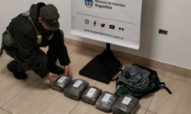 Viajaba en remís con 4 kilos de marihuana