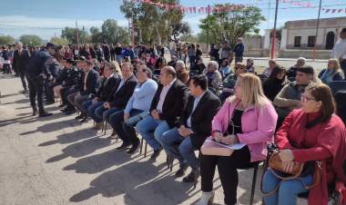 Celebran 118° aniversario de Desiderio Tello