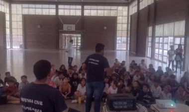 Chepes: Defensa Civil brinda charlas sobre prevencion sismica en escuelas primarias