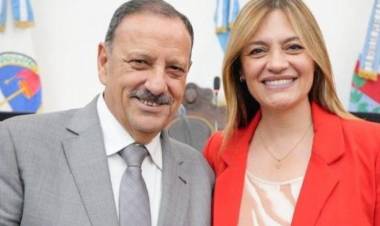 Este lunes, Quintela y Tere Madera asumen como Gobernador y Vice