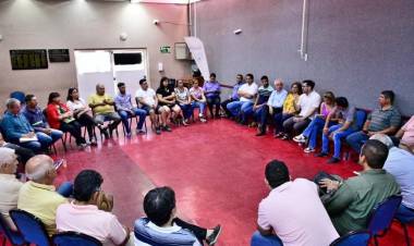 COE Chamical aúna criterios ante emergencia hídrica grave