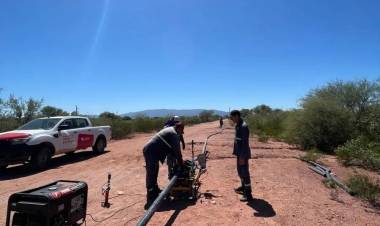 Renuevan cañerías en perforación de Patquía