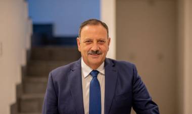 Quintela acude a la Corte Suprema por la quita del incentivo y compensación salarial docente