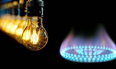 Quitarán los subsidios a quienes tengan prepaga, auto o hayan viajado al exterior