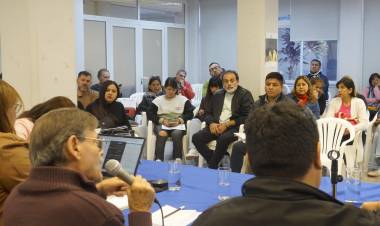 La AMP confirmó política de lucha salarial y defensa de escuela rurales