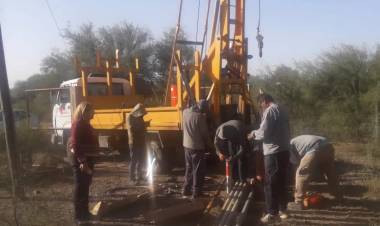 Desiderio Tello: recambiamos electrobomba que mejorara suministro en la red de agua