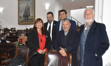 La oposición evitó que se emplee el lenguaje inclusivo en la nueva constitución