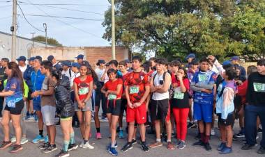 Chepes: Se realizó la 5º edición de la Maratón Aniversario del Departamento Rosario Vera Peñaloza