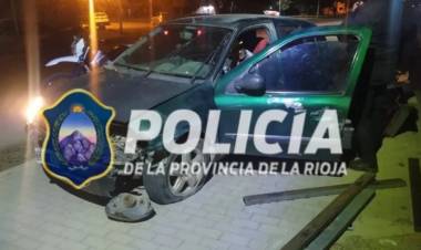 Chamical: delincuente robó un auto de una fiesta, chocó y terminó detenido