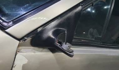 Ulapes: Joven alcoholizado chocó a un automóvil estacionado en Av. San Martin