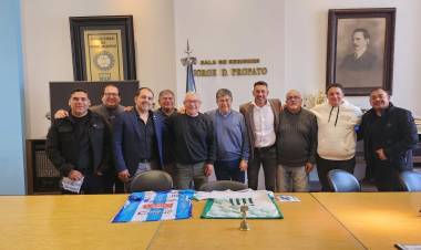 Dirigentes de la provincia de La Rioja fueron recibidos por autoridades del Consejo Federal del Futbol Argentino en Buenos Aires