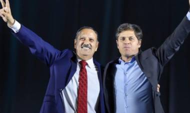 Junto a Kicillof, quintela juró la nueva constitución provincial