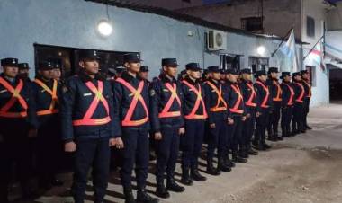 Cadetes del Instituto de Seguridad siguen con sus prácticas en la ciudad