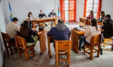 Olta: Denuncian a concejal del PJ por “acumular” horas cátedra