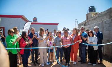 Plan Angelelli: Entregaron viviendas a familias de nuestro departamento