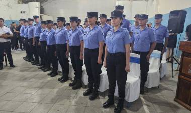 Chepe: Acto de Colación Agentes Policiales Cohorte 2023/2024