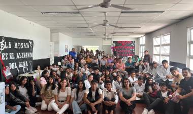 El Totoral: Educación Sexual Integral y Programa Hidratarte 