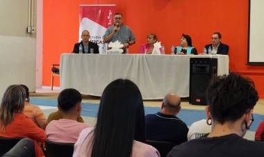 Empleo: Presentación del Programa Tecnoempleo y entrega de certificados